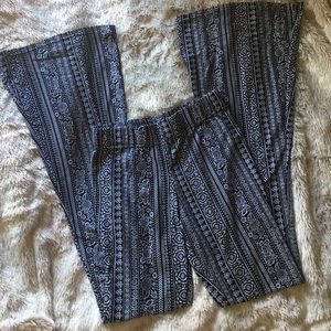 High Waisted Bellbottom Leggings